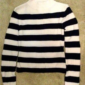 DIVIDED Sweat shirt Small